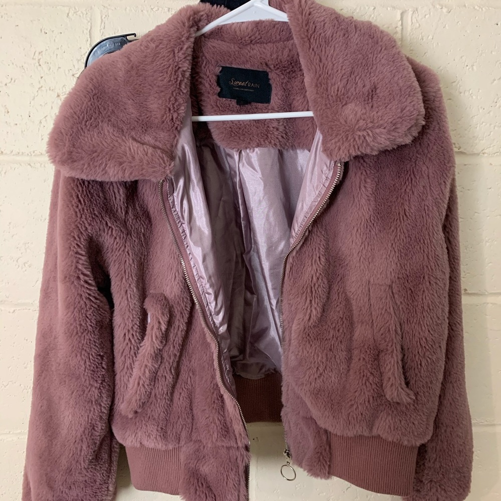Coat for woman